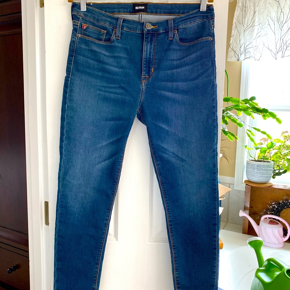 BNWT Hudson Jeans midrise natalie